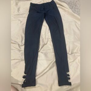 90 Degree brand leggings. Girl’s size L (12). MATCHES WITH ANYTHING!